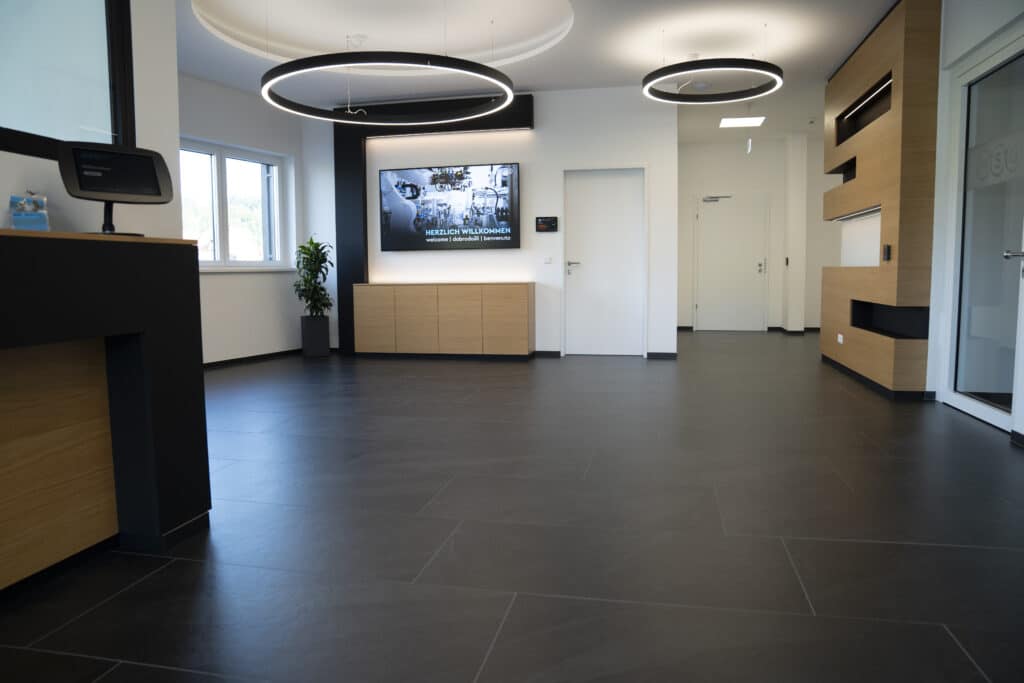 ref-gewerbe-foyer