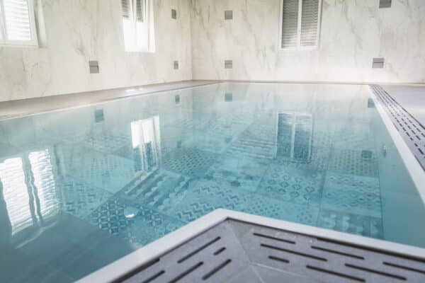 ref-gewerbe-schwimmbad